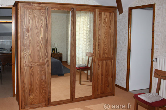 armoire double miroirs orme massif sur mesure